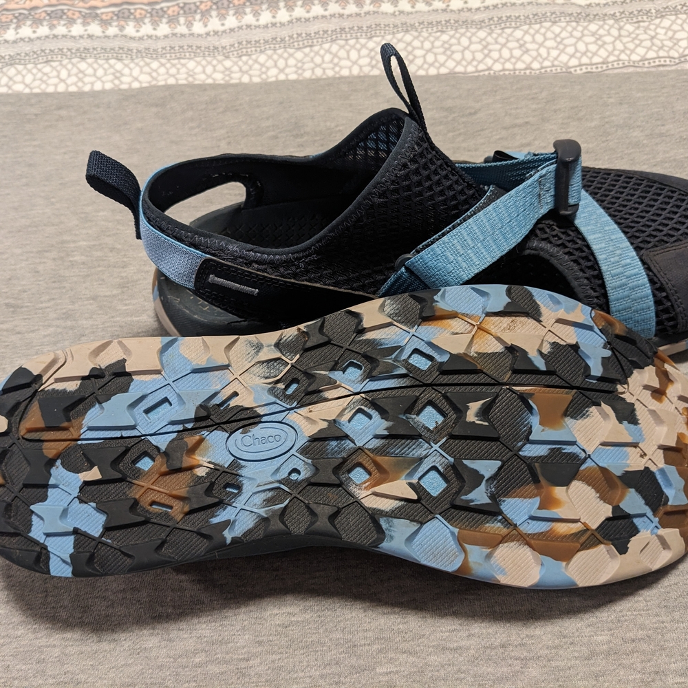 Chaco Women's Sandals in Navy And Sky Blues - Picture 4 of 6